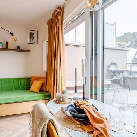 Love Nest - Your Cosy Penthouse Oostende Exteriör bild