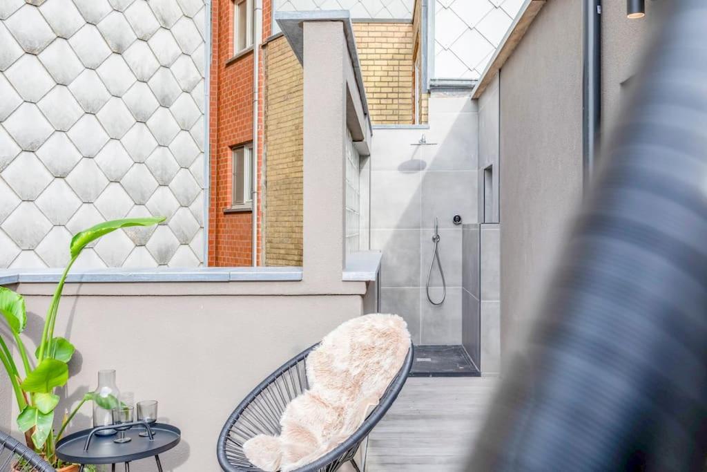 Love Nest - Your Cosy Penthouse Oostende Exteriör bild
